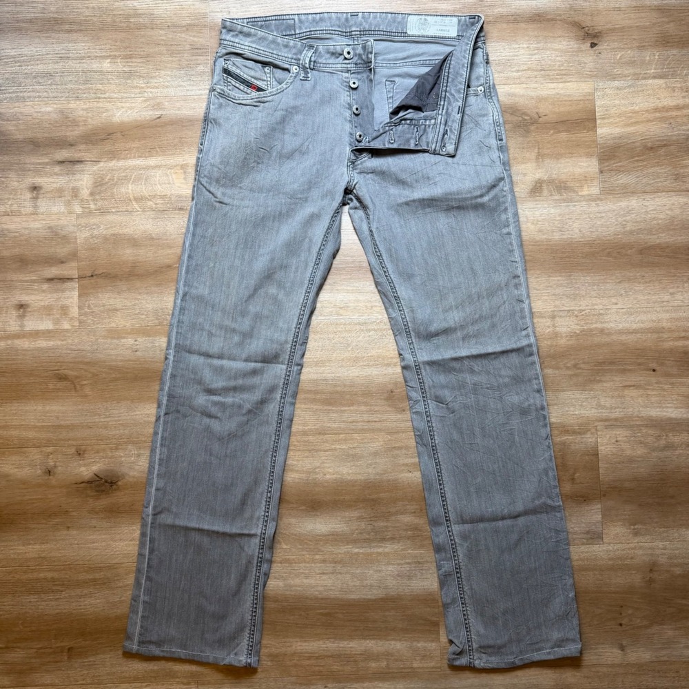 Diesel Larkee Jeans Men 30x30 Gray Regular Straight Leg Stretch Denim Pant R18D6
